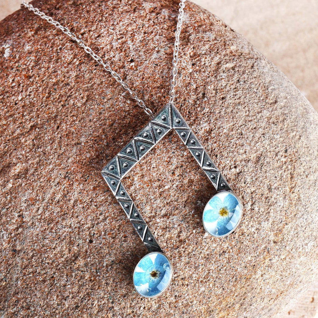 Beam Note-Shaped Blue Natural Flower Pendant Necklace - Rhythm & Memories
