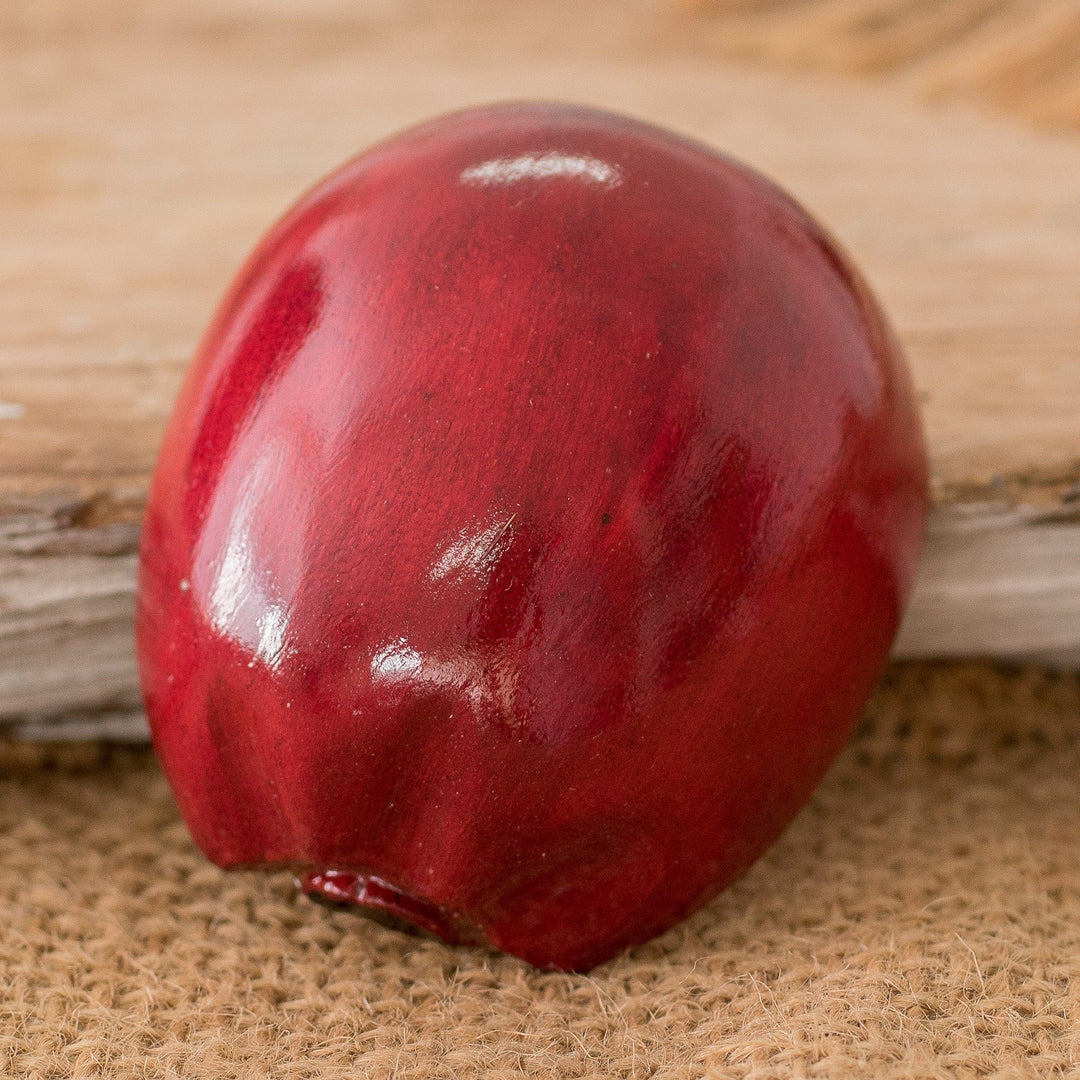 Guatemalan Red Apple