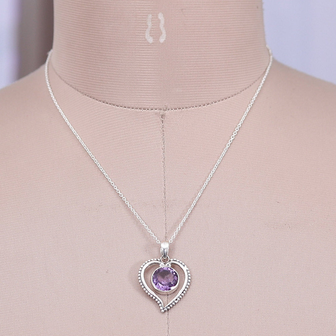 Heart-Shaped Faceted 7-Carat Round Amethyst Pendant Necklace - Wise Heartbeat
