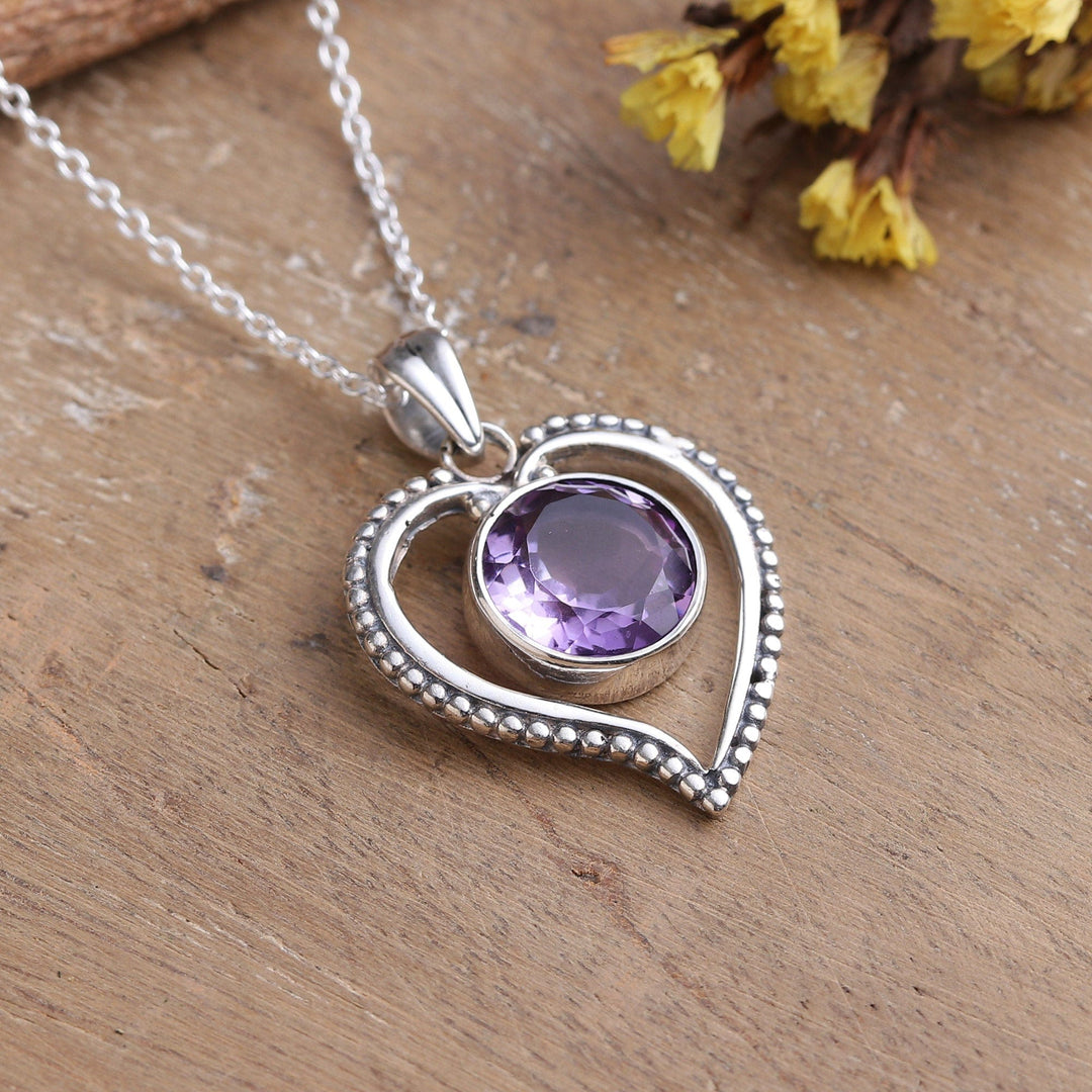 Heart-Shaped Faceted 7-Carat Round Amethyst Pendant Necklace - Wise Heartbeat