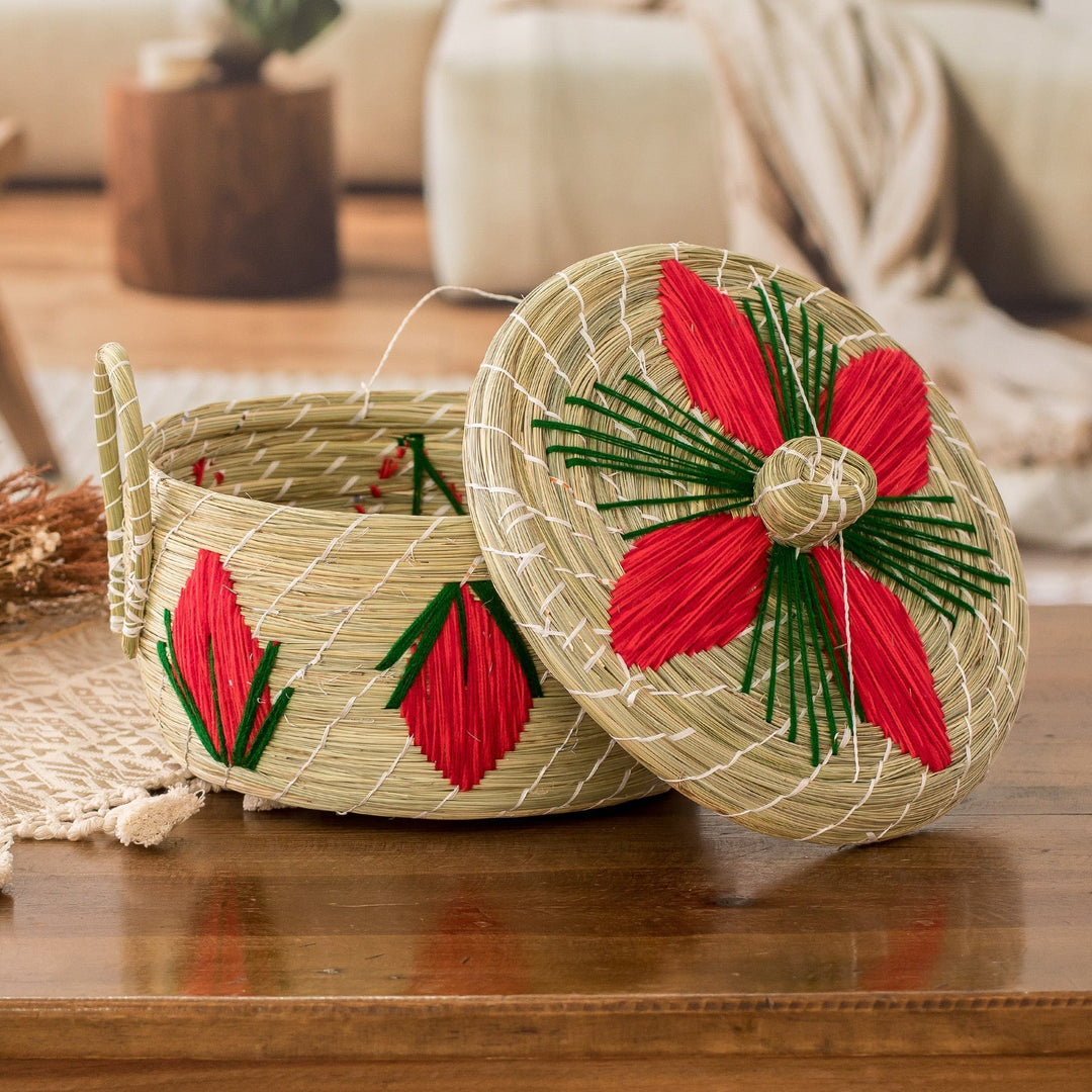 Handwoven Floral Natural Paja Fiber Basket in Red Hues - Romance & Flowers