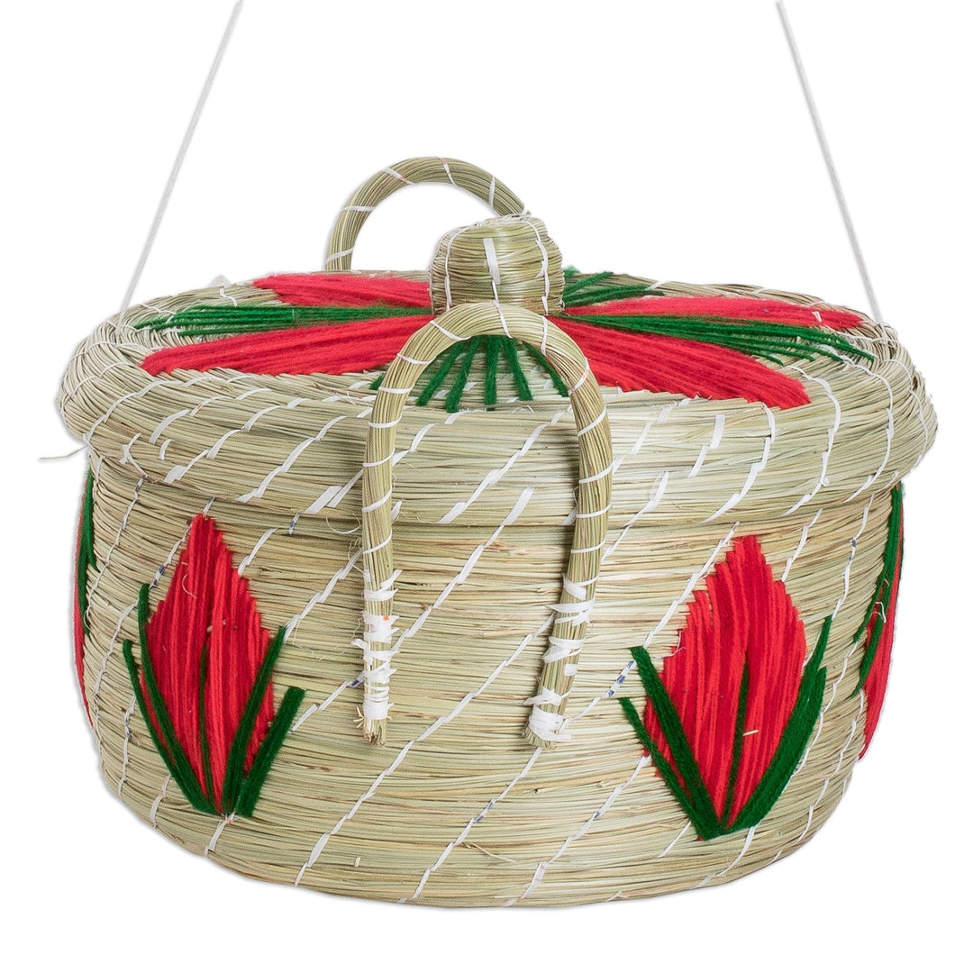 Handwoven Floral Natural Paja Fiber Basket in Red Hues - Romance & Flowers