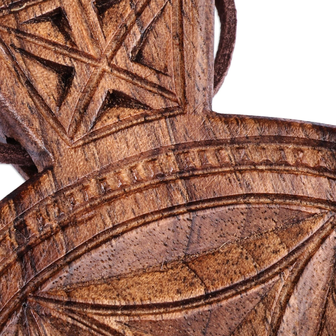 Pomegranate-Shaped Walnut Wood Daghdghan Wall Decor - Passion Amulet