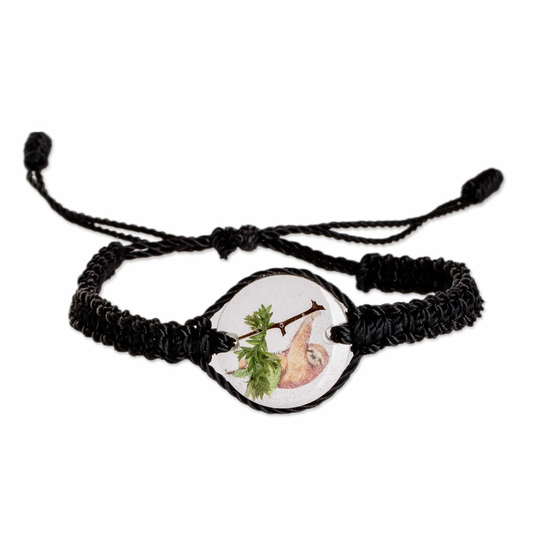Set of Leafy and Sloth-Themed Necklace and Macrame Bracelet - Gentle Jungle