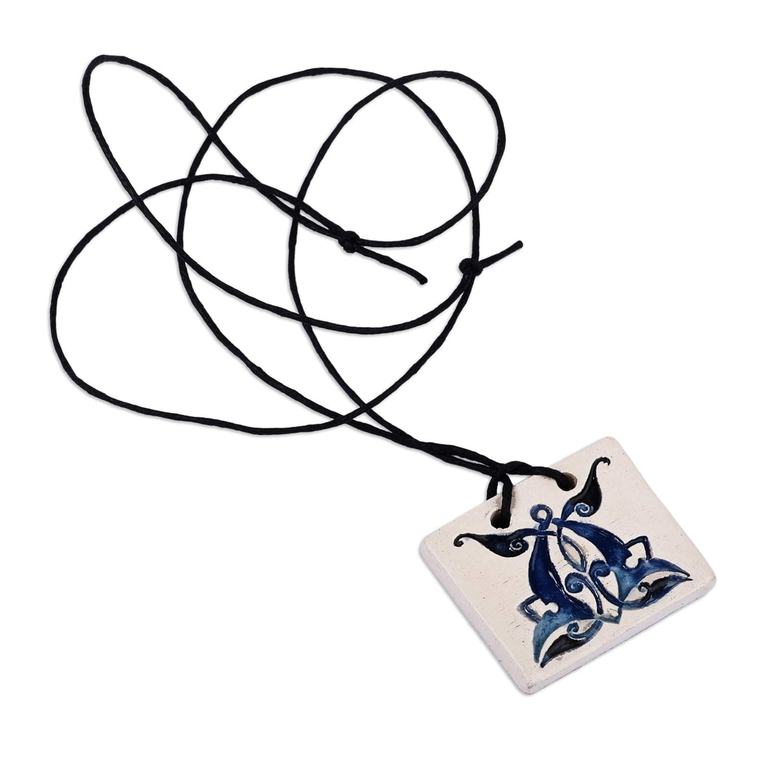 Hand-Painted Classic Leafy Tile Ceramic Pendant Necklace - Superb Blue