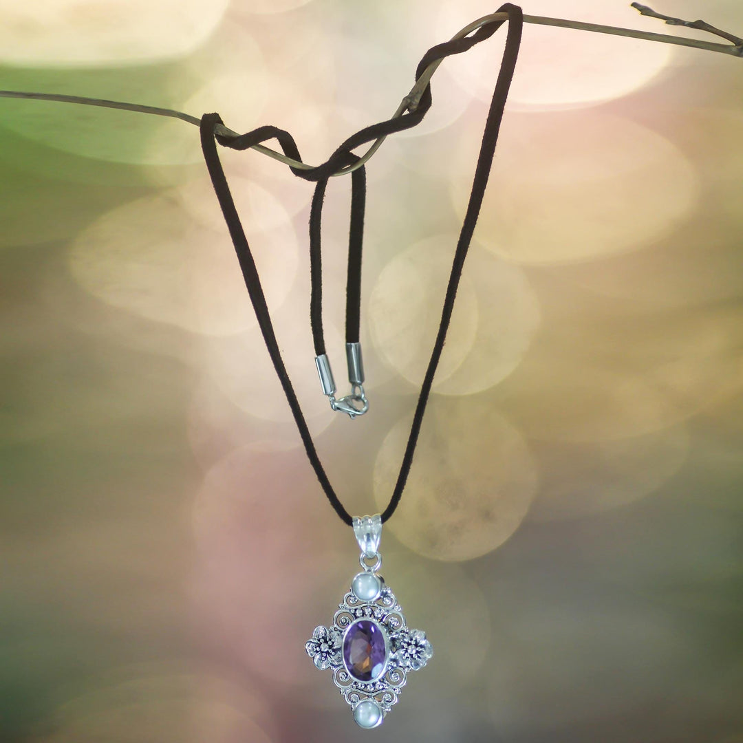 Floral Pearl and Amethyst Silver Necklace - Frangipani Queen