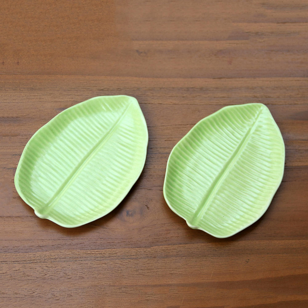 Green Ceramic 7-Inch Banana Leaf Canape Plates (Pair) - Jungle Banana Leaf
