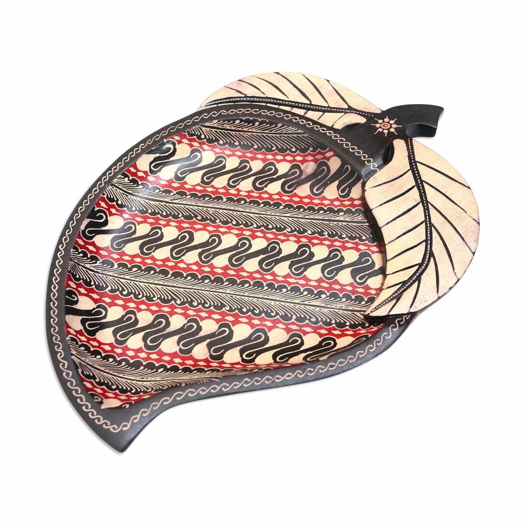 Handcrafted Batik Wood Mango Decorative Tray - Mango Parang