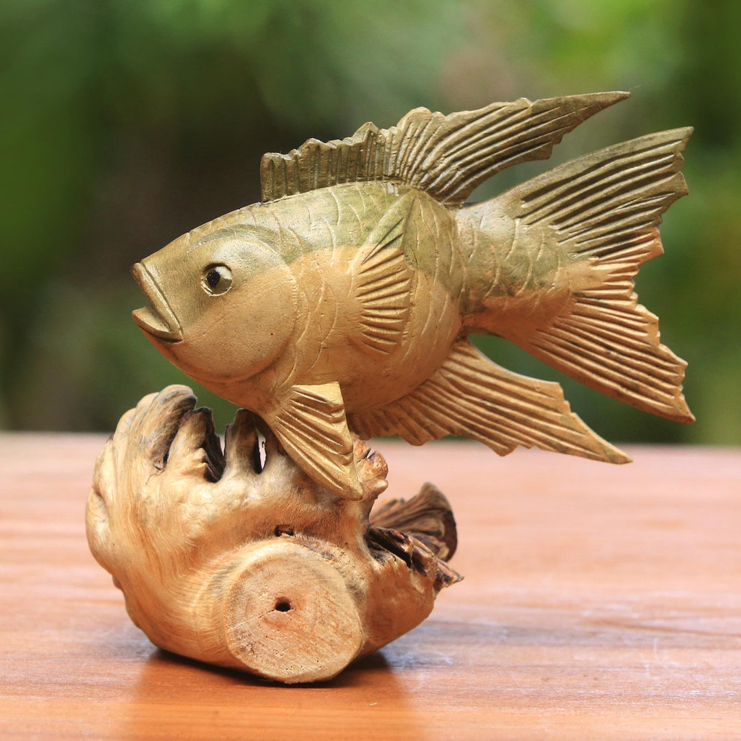 Hand-Carved Wood Gourami Fish Figurine - Gourami Fish