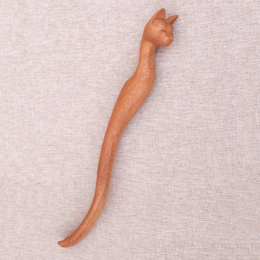 Cat-Themed Natural Wood Back Scratcher - Helpful Cat