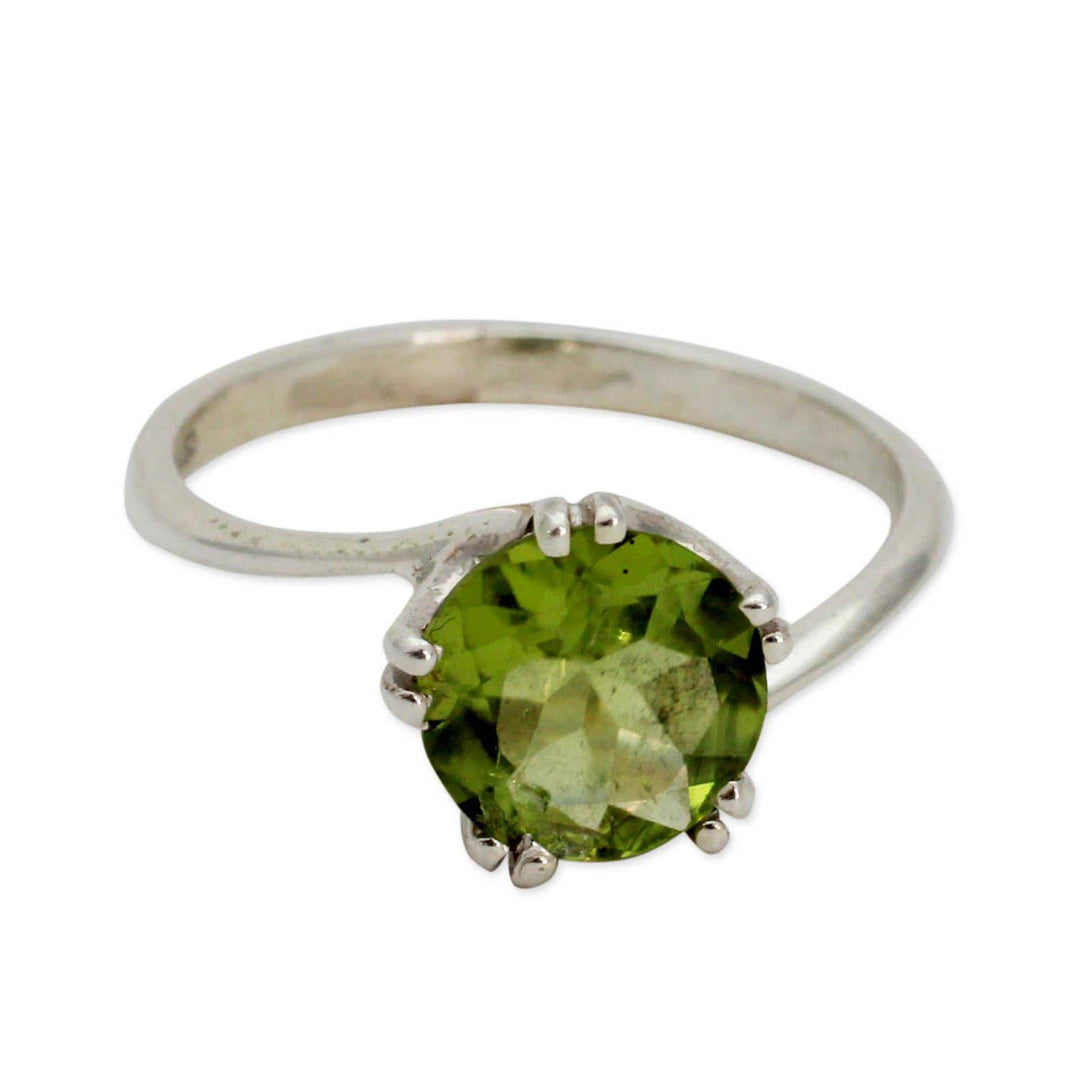 Sterling Silver and Peridot Ring - Delhi Crown