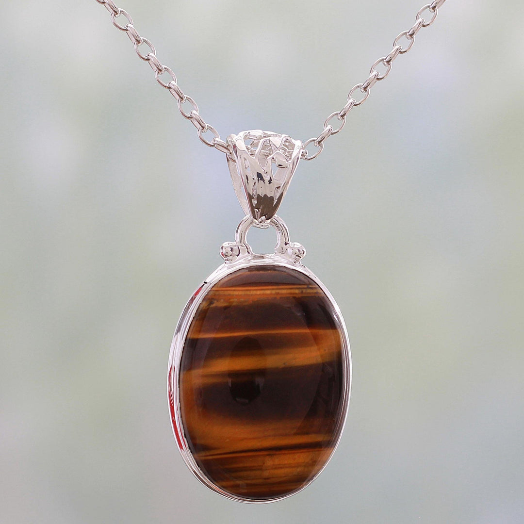 Hypnotic Tiger's Eye Pendant on a 925 Silver Necklace - Hypnotic Feline