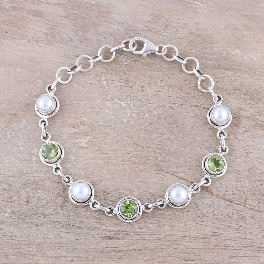 Peridot and Cultured Pearl Link Bracelet from India - Elegant Glitter