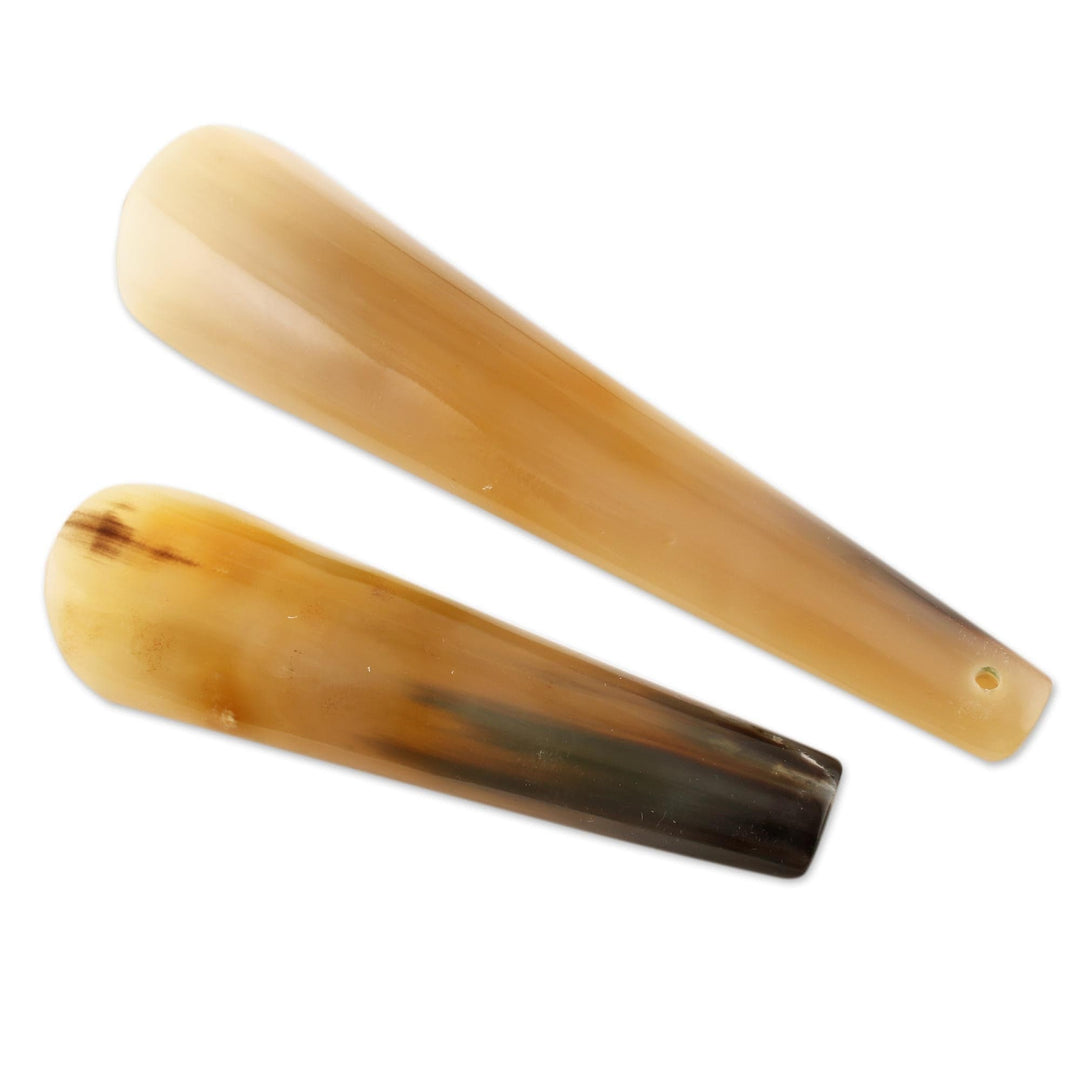 Natural Horn Shoehorns from India (Pair) - Refined Stroll