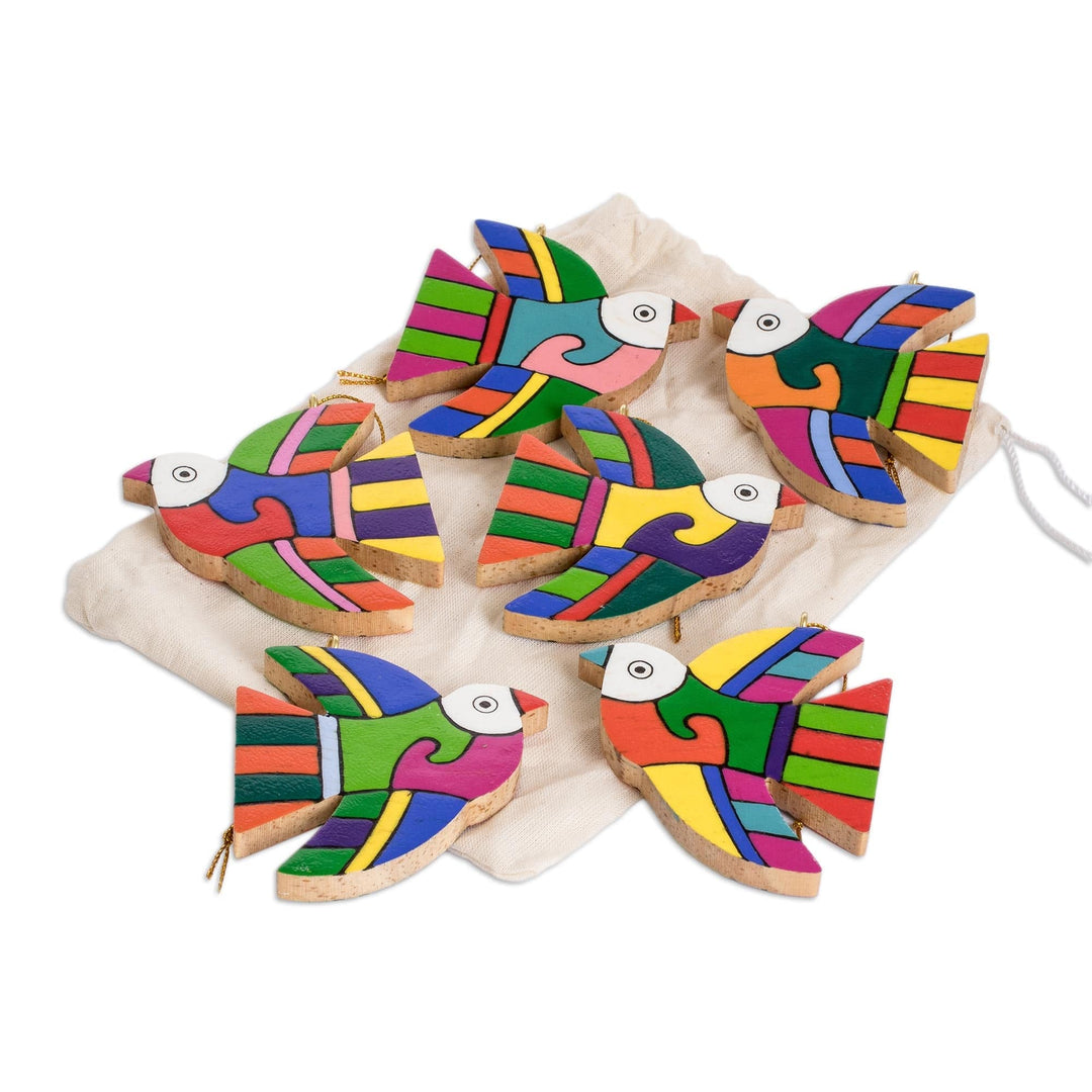 Pinewood ornaments (Set of 6) - Songbird