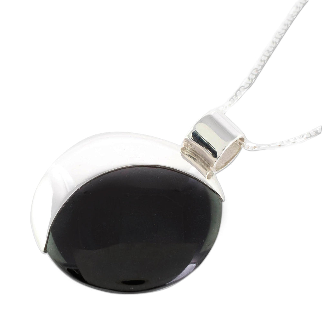 Large Maya Eclipse Lilac and Black Jade Silver Necklace - Lilac Quetzal Eclipse