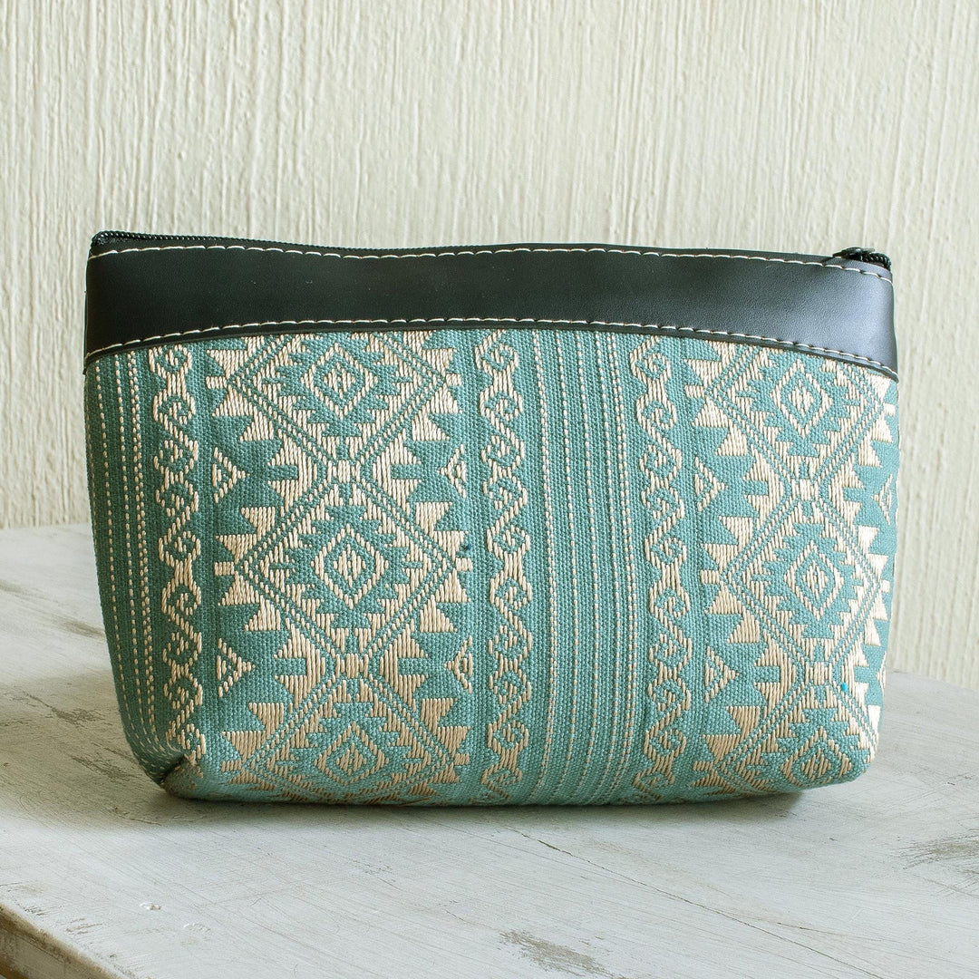 Sweet Journey in Aqua