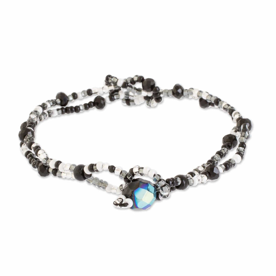 Braided Glass Bead Bracelet in Black - Interlaced in Black