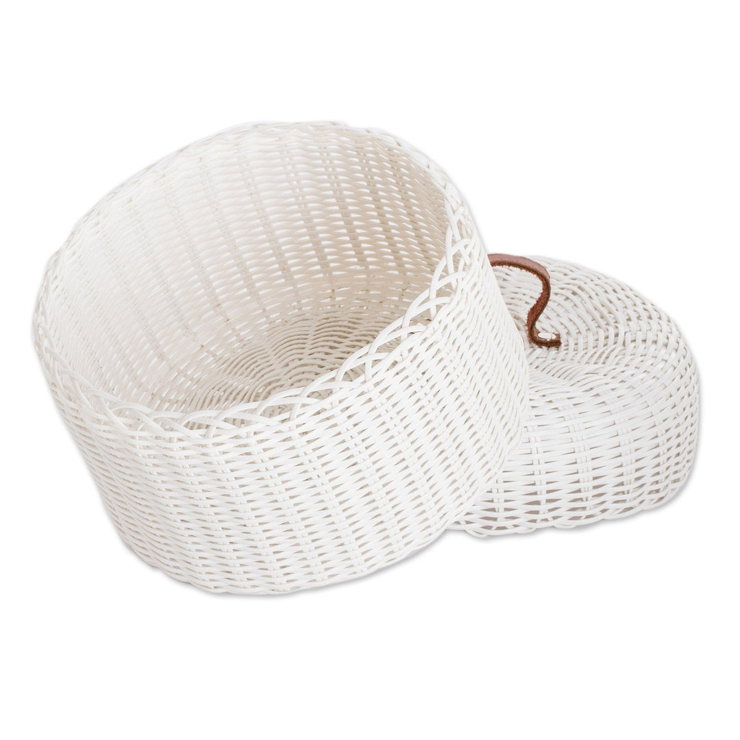 Eco-Friendly White Basket with Leather Handle - Snow White Harmony