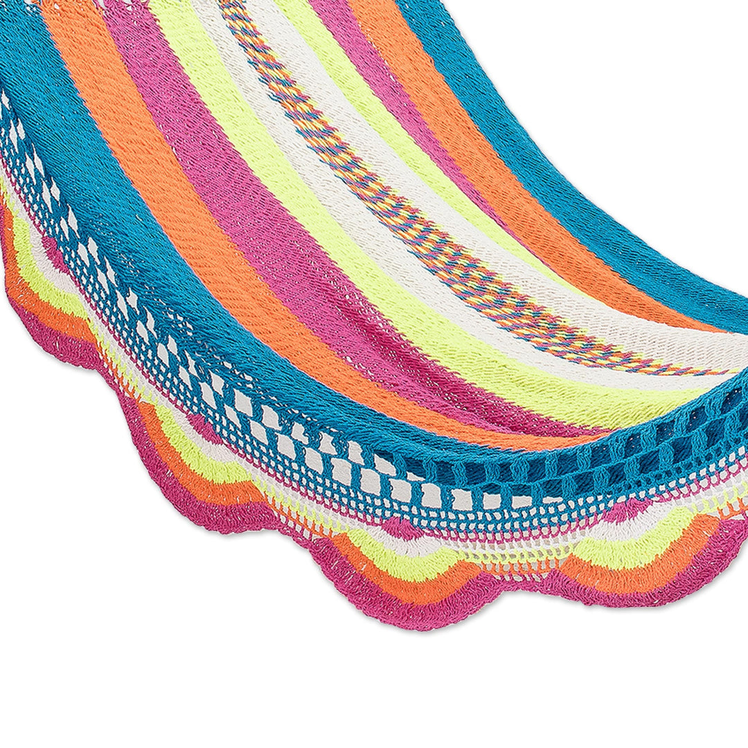 Handcrafted Cotton Rope Hammock in Colorful Hues (Single) - Tropical Dreams