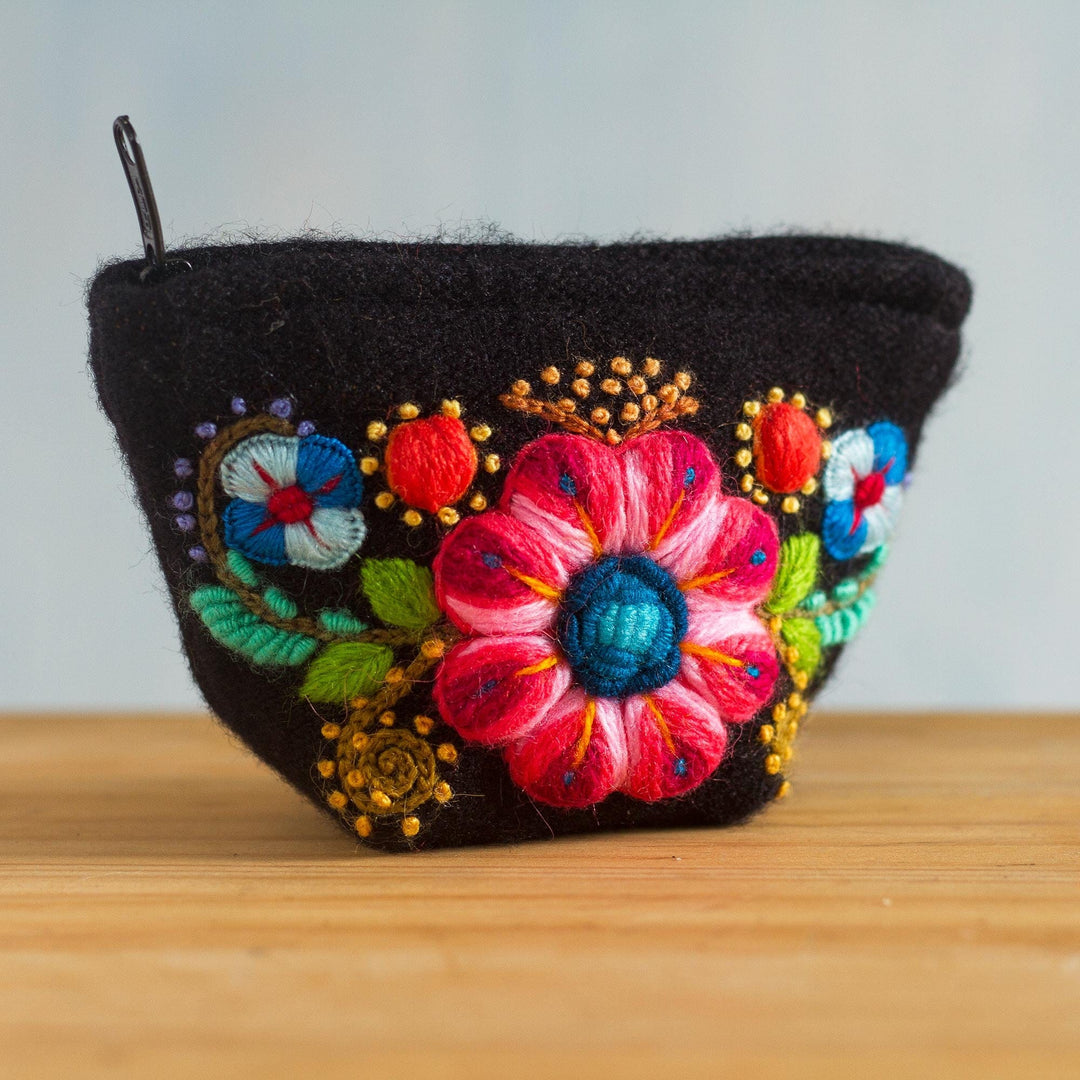 Embroidered Alpaca Blend Coin Purse - Paradise