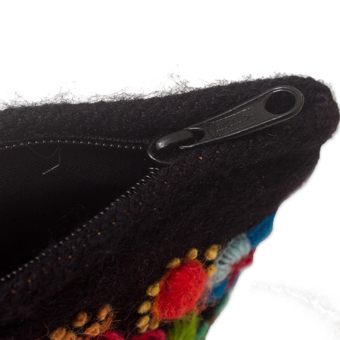 Embroidered Alpaca Blend Coin Purse - Paradise