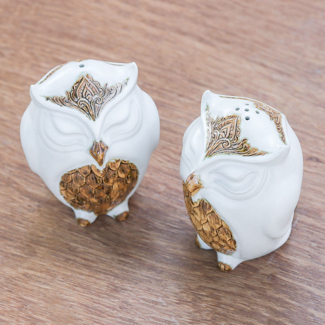 White Ceramic Owl Salt & Pepper Shakers w/Tray - Davis Designs