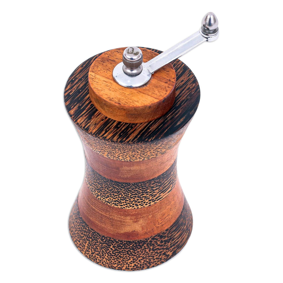 Palm and Teak Wood Pepper Mill - Curved Pepper