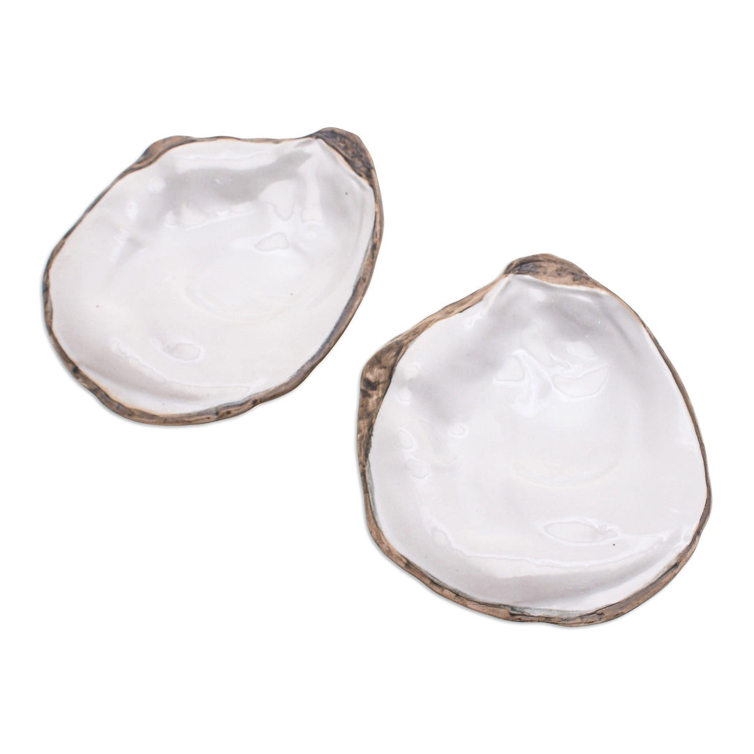 Handcrafted Round Ceramic Oyster Snack Plates (Pair) - Marine Ambrosia