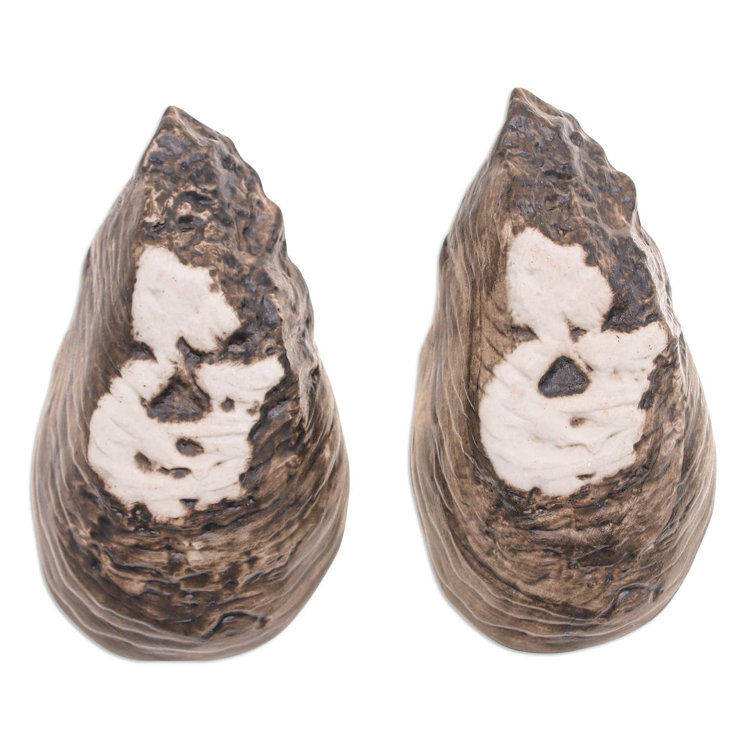 Handcrafted Ceramic Oyster Snack Plates from Thailand (Pair) - Ocean Manna
